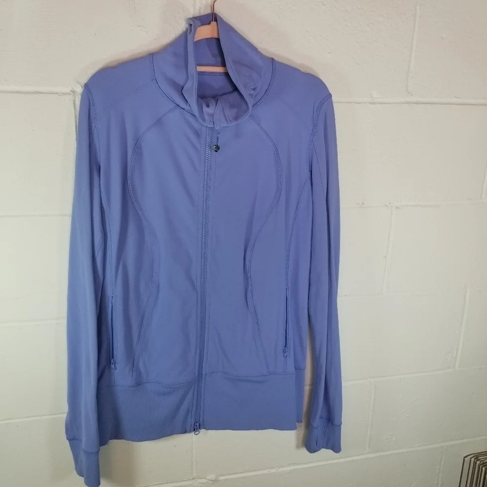 Lululemon Nice Asana Lullaby luon periwinkle running jacket 10
